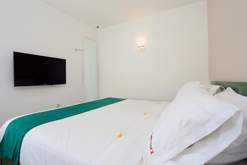 Reddoorz Near Pantai Jerman Hotell Kuta Lombok Exteriör bild
